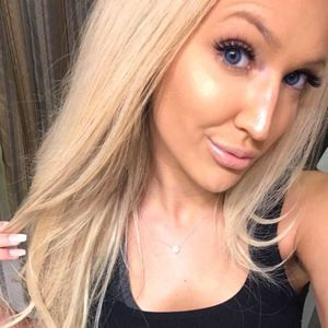 Meet your Posher, Shayna